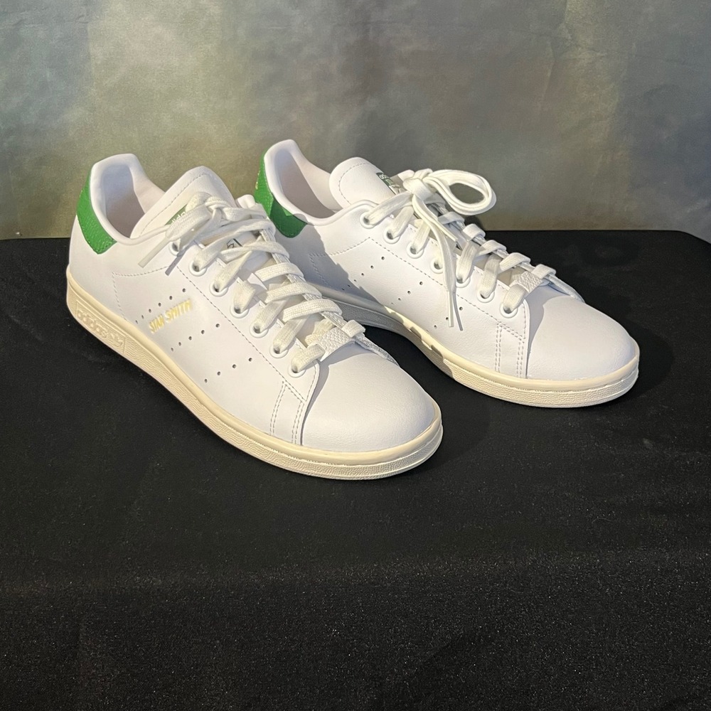 Adidas Stan Smith Originals Sneakers White Green Classic Low Top Women's 7.5 - Picture 2 of 9